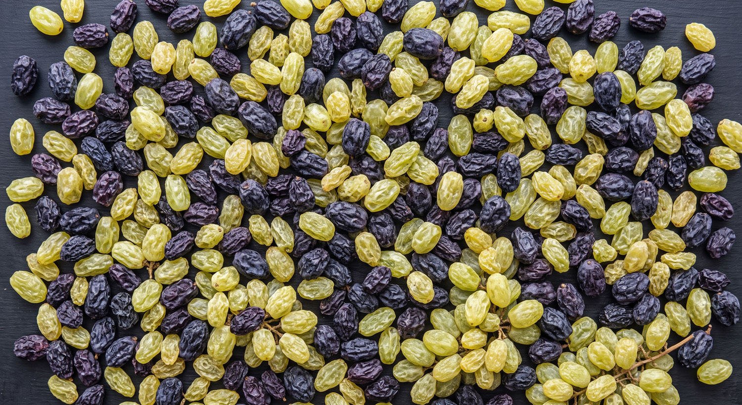 Freeze-dried grapes