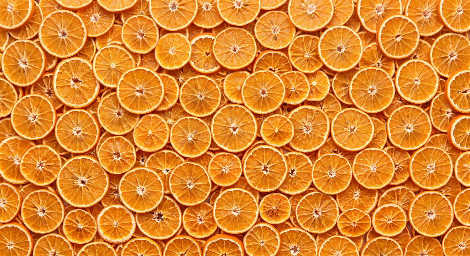 Freeze-dried mandarin, sliced